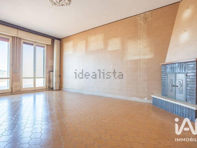 Appartamento in vendita a Agugliano, Ancona