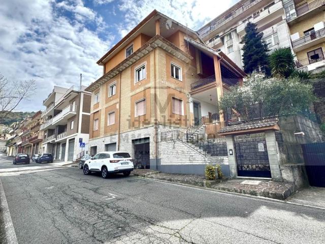 Appartamento in vendita a Sonnino, Lazio