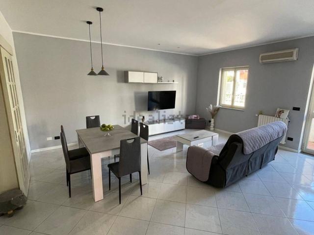Appartamento in vendita a Ragusa, Sicilia