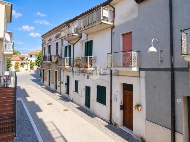 Appartamento in vendita a Villa Caldari, Ortona