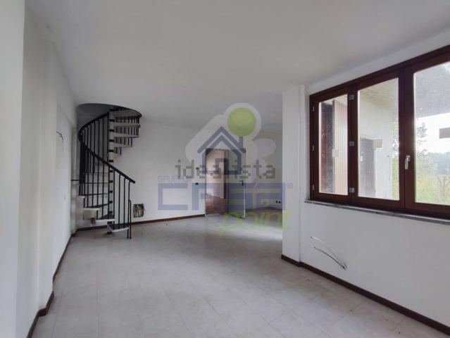Appartamento in vendita a Pescarolo, Lombardia