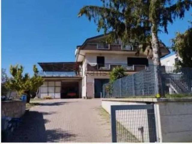 Appartamento in vendita a Villa Tucci, Crecchio