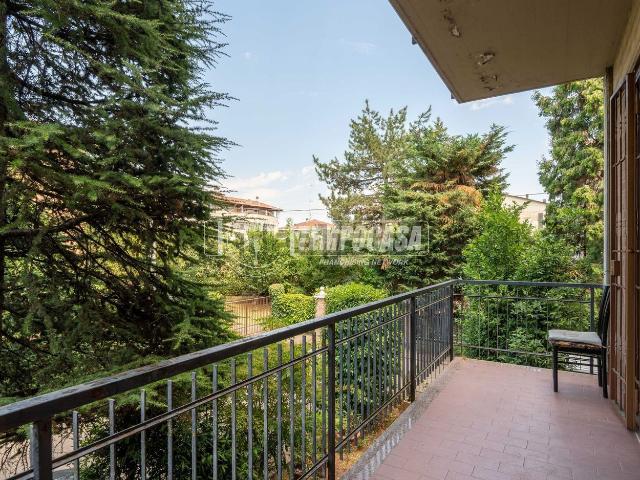 Appartamento in vendita a Re, Reggio Emilia