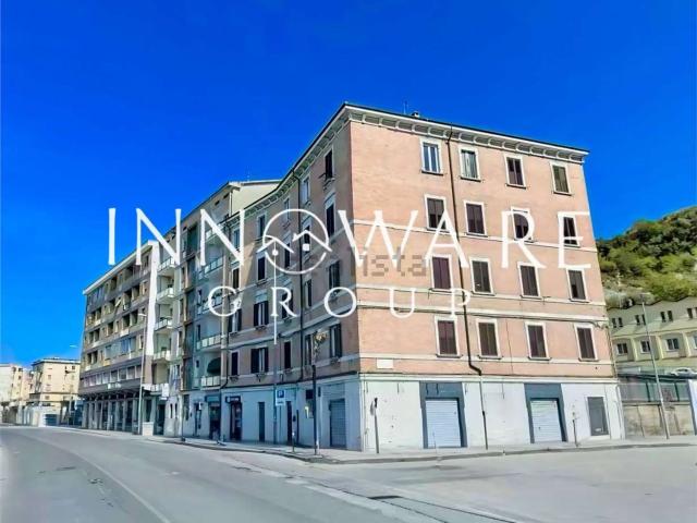 Appartamento in vendita a Marche, Ancona