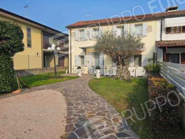 Appartamento in vendita a Torreglia, Veneto