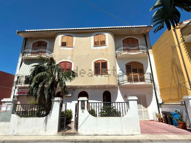 Appartamento in vendita a Santa Marina, Milazzo