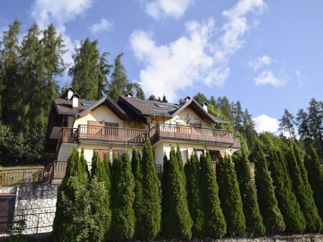 Appartamento in vendita a Canove Di Roana, Veneto