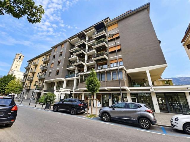Appartamento in vendita a Quadrante Europa - Stazione, Prato