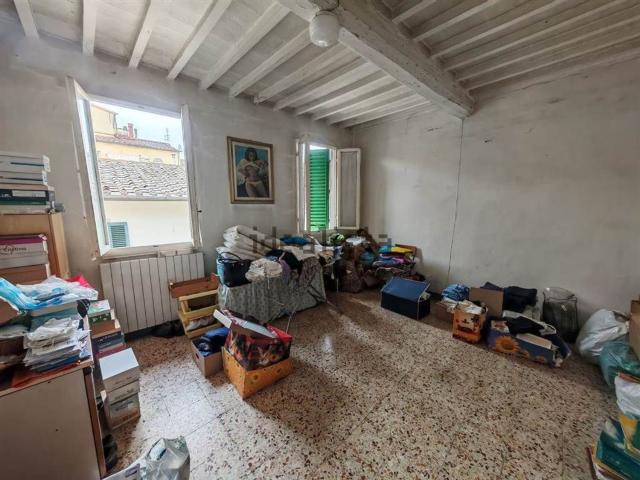 Appartamento in vendita a Montevarchi, Toscana