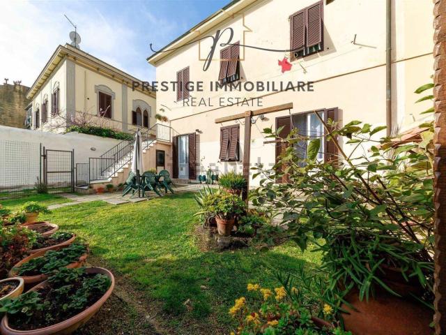 Appartamento in vendita a Garibaldi, Livorno