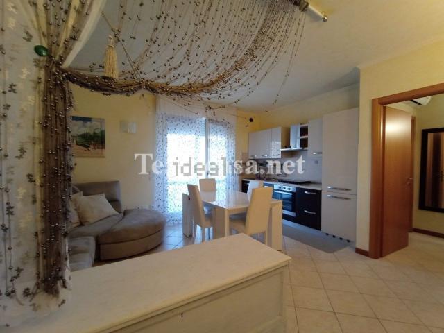 Appartamento in vendita a Baia Flaminia, Marche