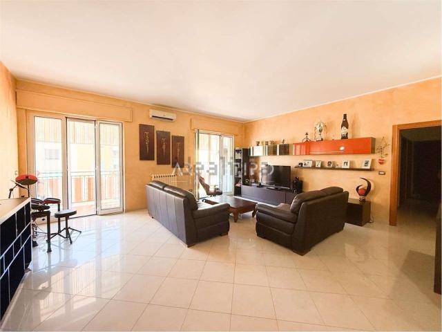 Appartamento in vendita a Puglia, Bari