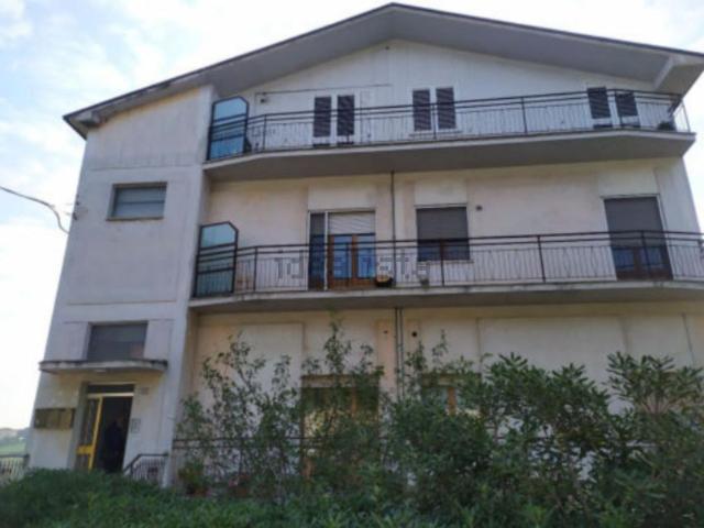 Appartamento in vendita a Santa Petronilla, Marche