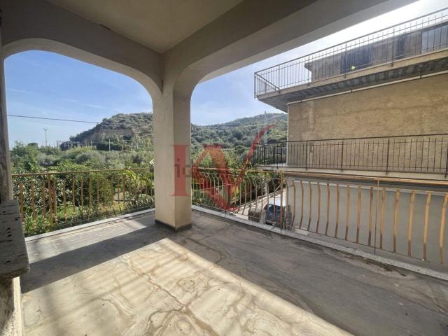 Appartamento in vendita a Dromo, Furnari