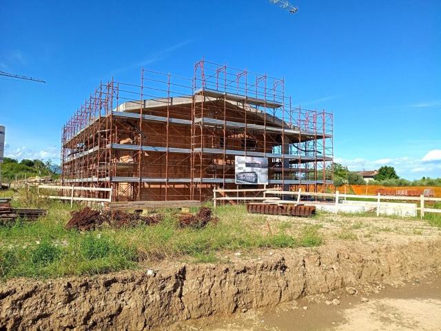 Appartamento in vendita a Padenghe Sul Garda, Lombardia