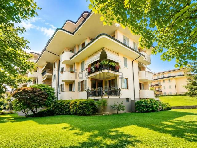 Appartamento in vendita a Liscate, Lombardia
