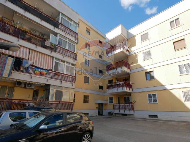 Appartamento in vendita a Valenzano San Lorenzo, Puglia
