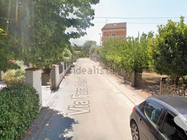 Appartamento in vendita a Torre De' Passeri, Abruzzo