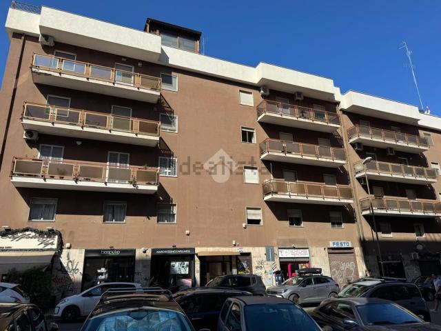 Appartamento in vendita a Puglia, Bari