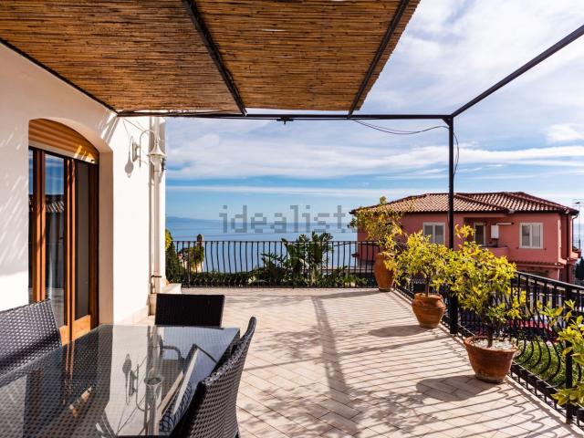 Appartamento in vendita a Taormina, Sicilia