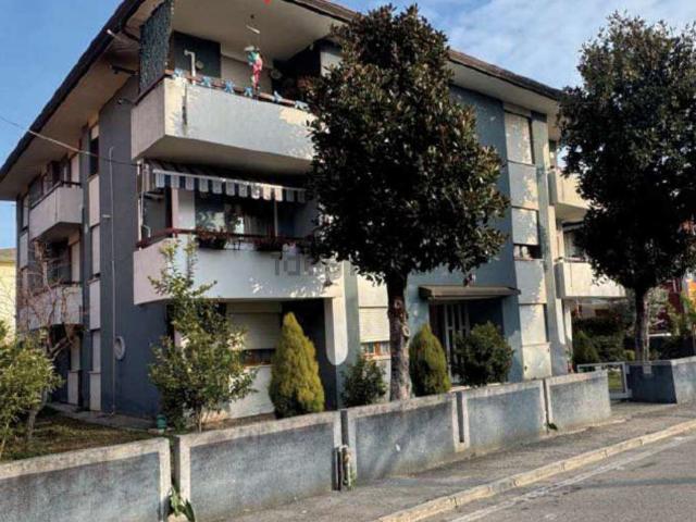 Appartamento in vendita a Trebaseleghe, Veneto