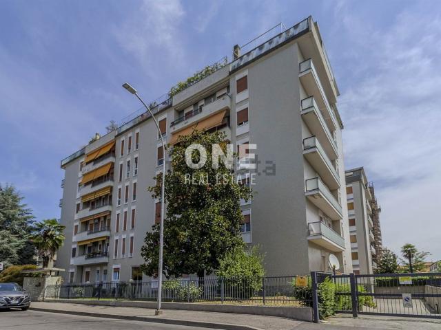 Appartamento in vendita a Sant'Albino, Monza