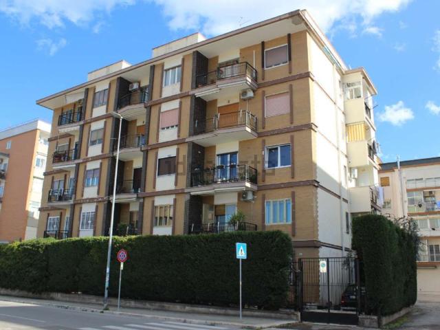 Appartamento in vendita a Municipio 2, Puglia