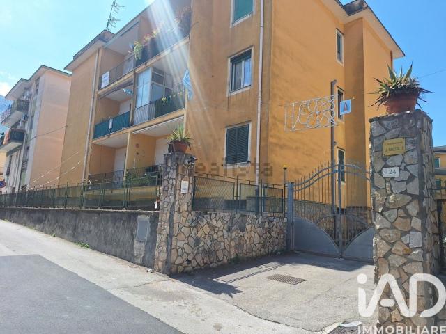 Appartamento in vendita a Angri, Campania