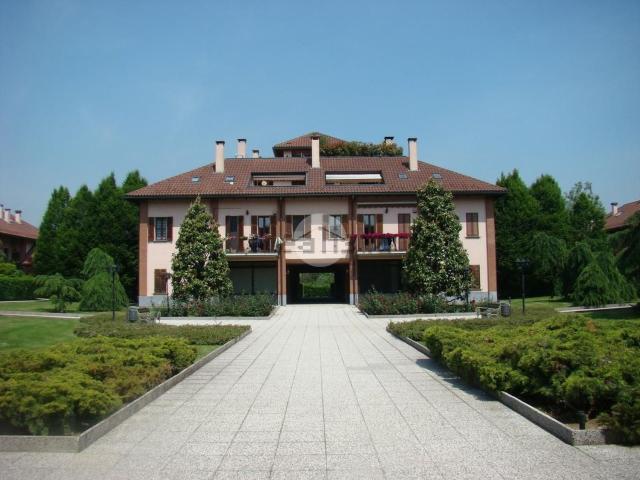 Appartamento in vendita a Cascina Biassano, Peschiera Borromeo