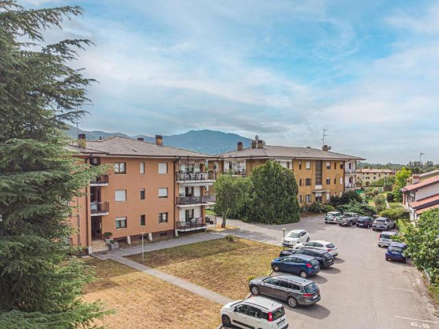Appartamento in vendita a Properzia, Gemona del Friuli / Glemone