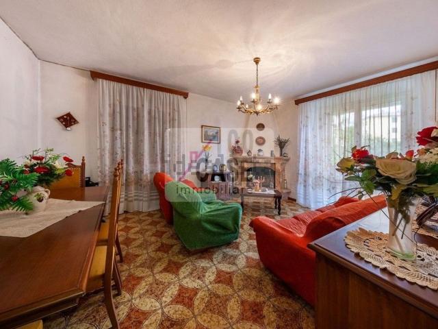 Appartamento in vendita a Abbadia San Salvatore, Toscana