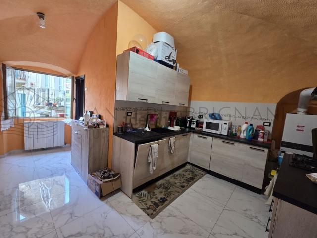 Appartamento in vendita a Dolceacqua, Provincia di Imperia