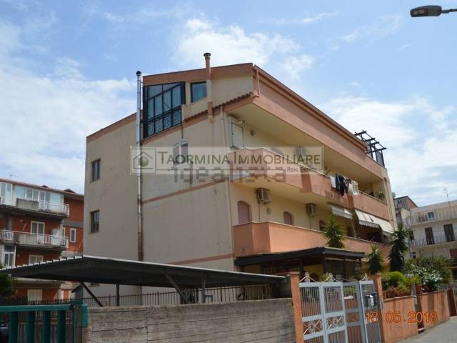 Appartamento in vendita a Taormina, Sicilia