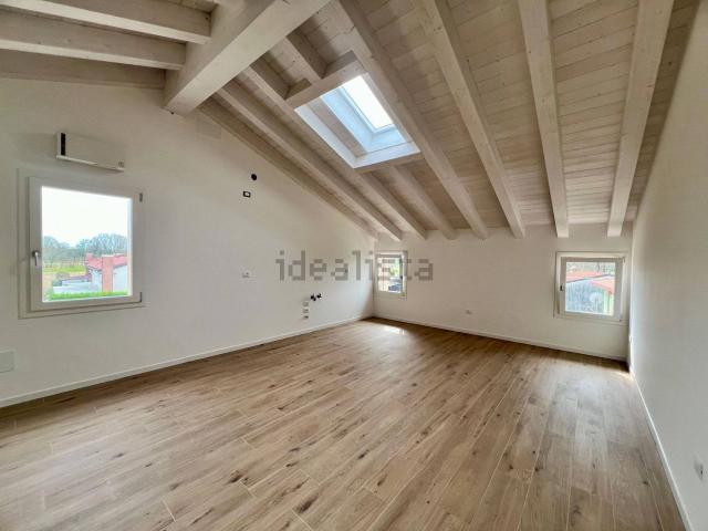 Appartamento in vendita a Loreggia, Veneto