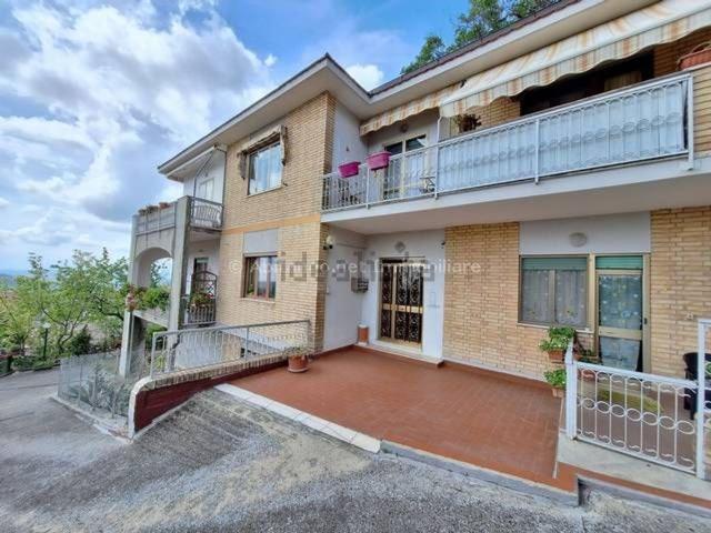 Appartamento in vendita a Penne, Abruzzo