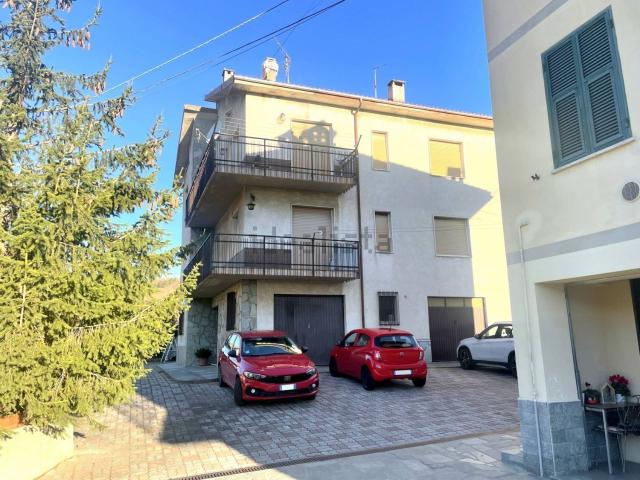 Appartamento in vendita a Cosseria, Liguria
