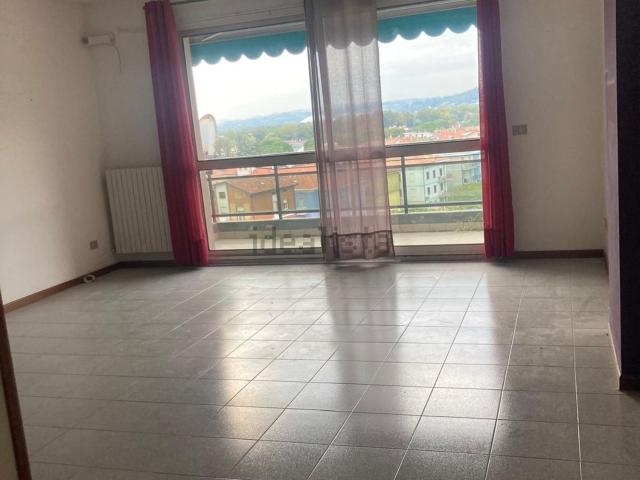 Appartamento in vendita a Tombaccia, Pesaro