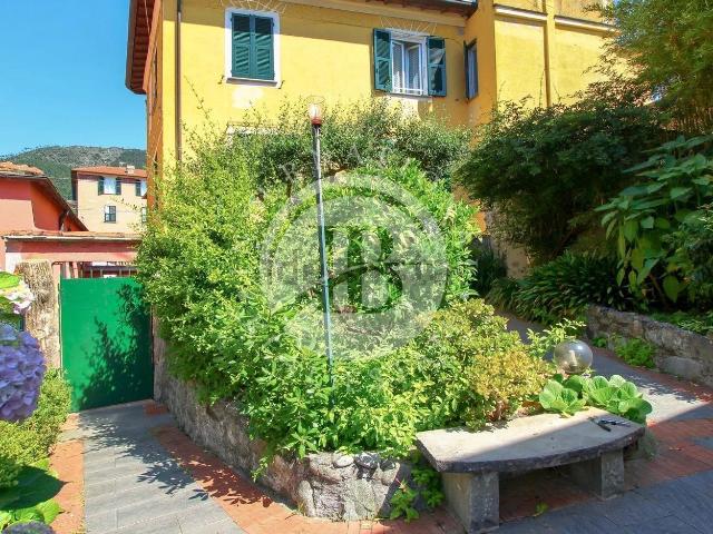 Appartamento in vendita a Monterosso Al Mare, Liguria