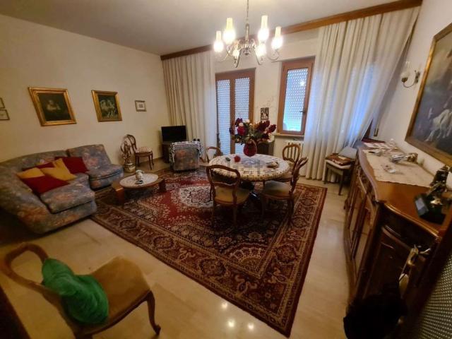 Appartamento in vendita a Porta Pesa, Recanati