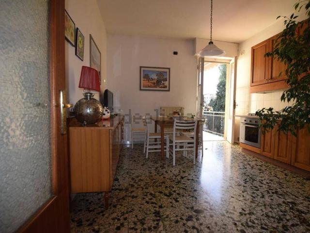 Appartamento in vendita a Lecchi, Toscana