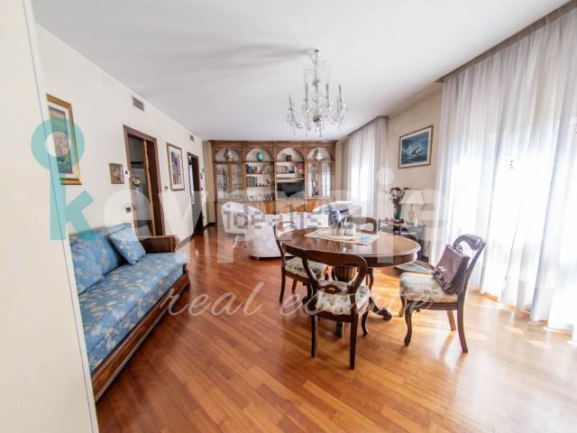 Appartamento in vendita a Padova, Veneto