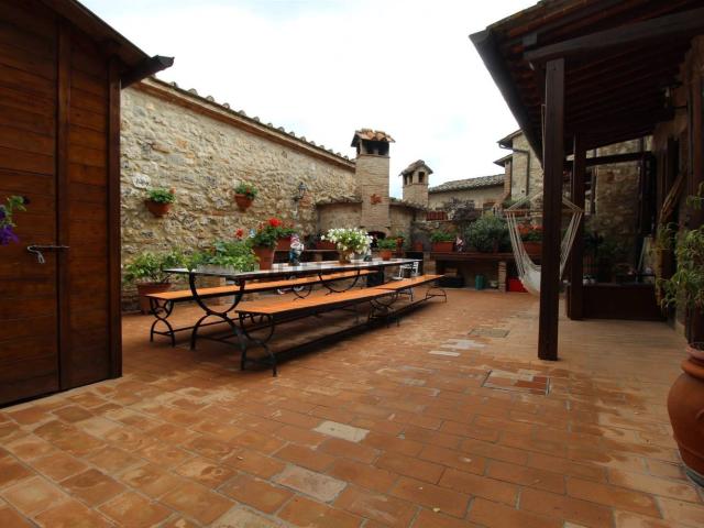 Appartamento in vendita a Casole D'elsa, Toscana
