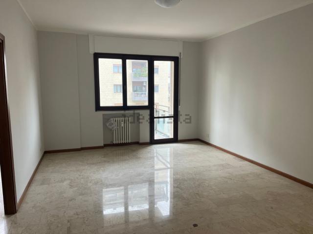 Appartamento in vendita a Mestre-Carpenedo, Venezia