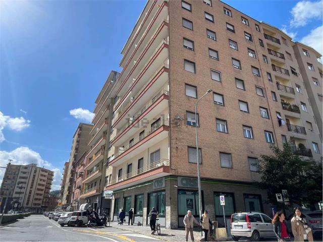 Appartamento in vendita a Cairo Montenotte, Liguria