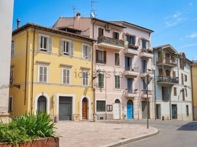 Appartamento in vendita a Città Giardino, Terni