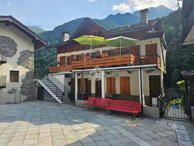 Appartamento in vendita a Capoluogo, Pontboset