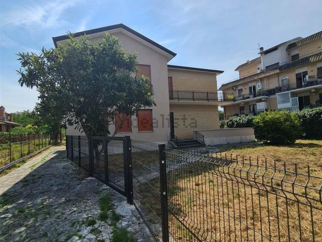 Appartamento in vendita a Ceprano, Frosinone