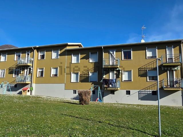 Appartamento in vendita a Crevenna, Erba