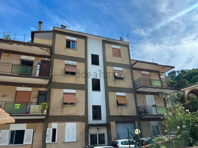 Appartamento in vendita a Tivoli, Roma Capitale