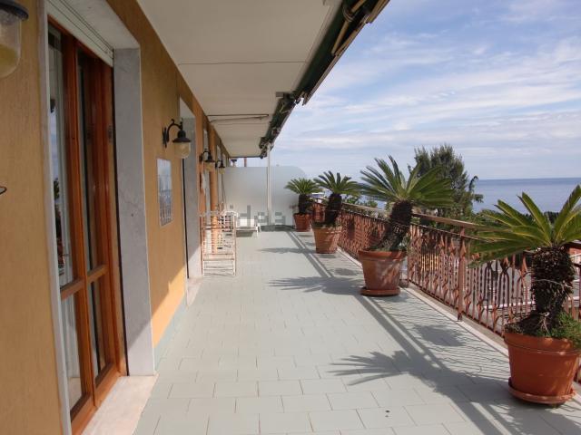 Attico in vendita a San Remo, Liguria